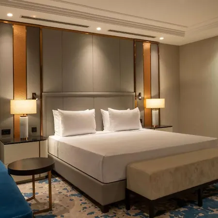 Hilton Mall Of Hotel