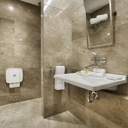 Doubletree By Hilton Istanbul-avcilar Provincia di Istanbul