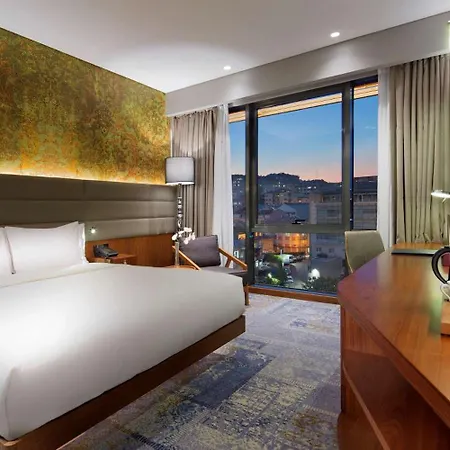 Doubletree By Hilton - Piyalepasa 5* Istambul