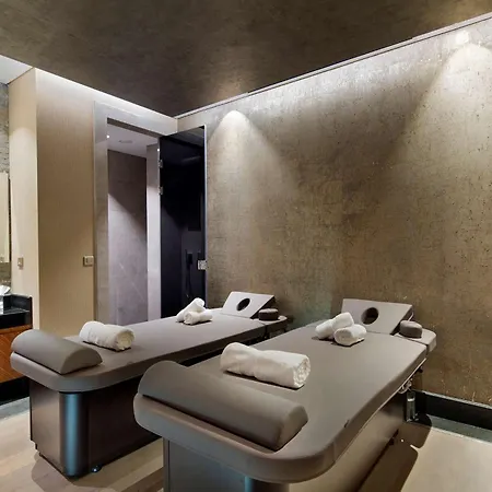 Doubletree By Hilton - Piyalepasa Hotel Istambul