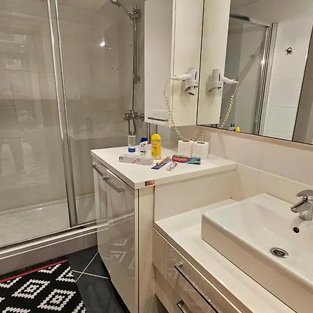 Apartment Perfect Taksim, 2 Bedroom, Pool, Gym, Sauna *