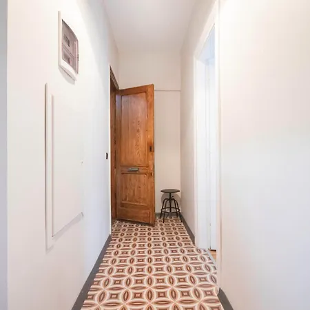 Apartment Cozy In The Heart Of Cihangir