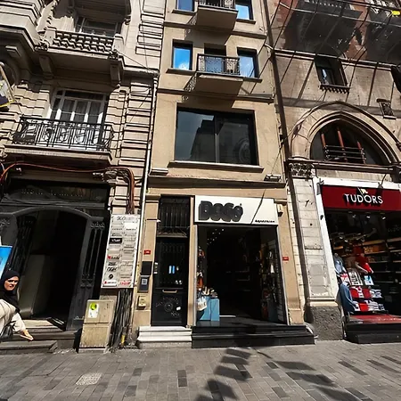 Hotel Magnova 3*