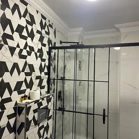 Ramo's By Ramo Apartment