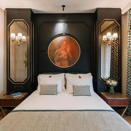 Hotel Tria Elegance 4*
