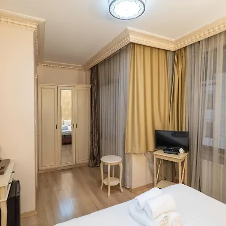 Hotel Felicity 3*