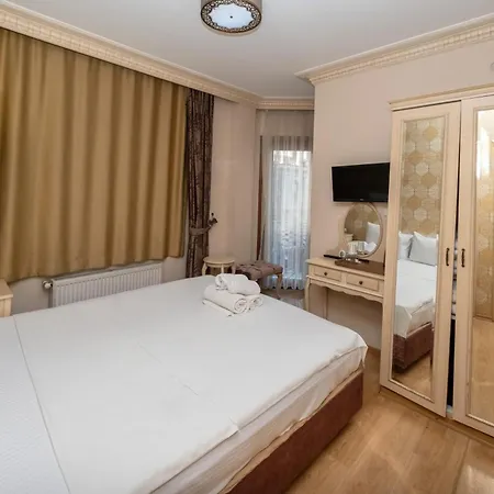 Hotel Felicity 3*