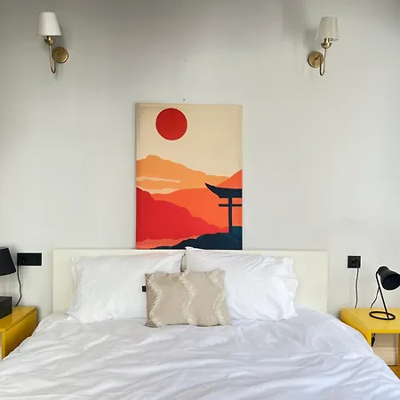 Renovated 5br With Sea View *