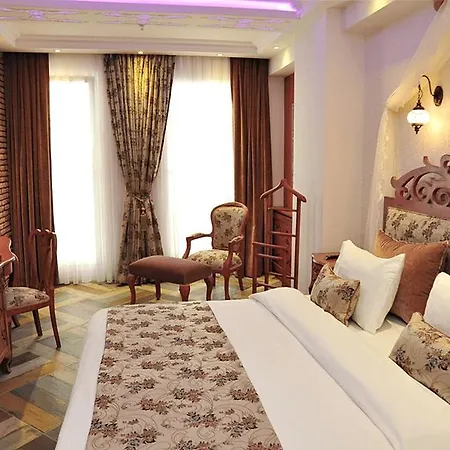 Ayna Otel