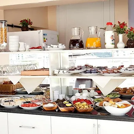 Hotel Sayeban Gold 3*