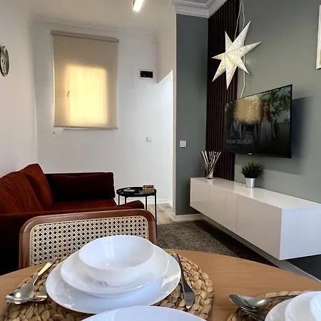 Come Live Go Taksim Apartment *