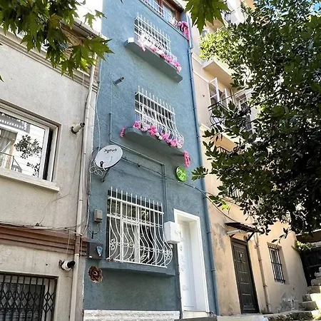 Come Live Go Taksim Apartment *