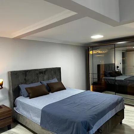 Whole At The Heart Of Sisli Nisantasi K Apartment *