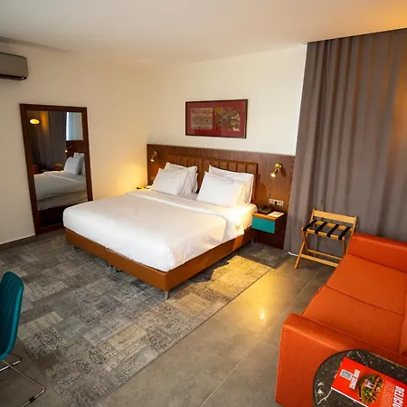 فندق نومي 4*