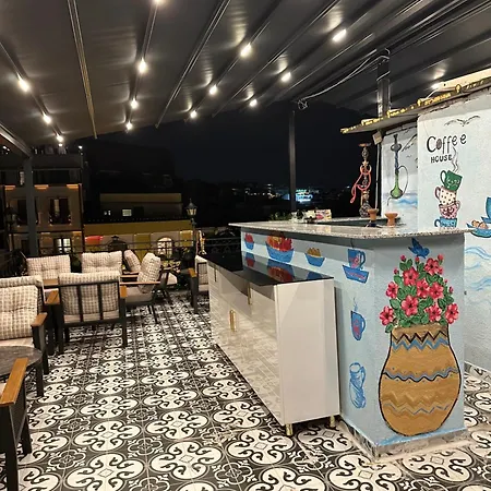 Aparthotel Immortelle