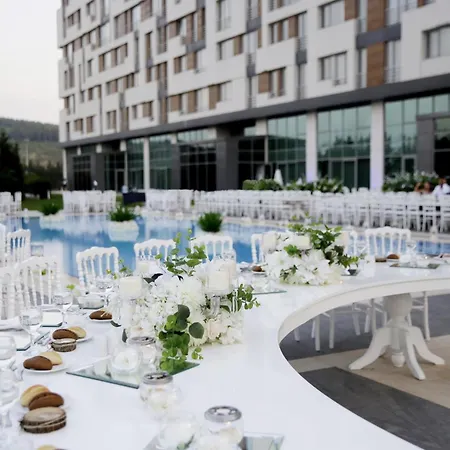 Miracle Asia Airport & Spa Hotel