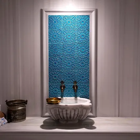 Miracle Asia Airport & Spa