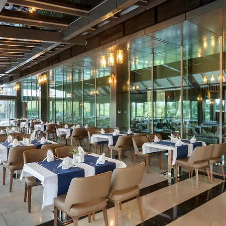 Hotel Miracle Asia Airport & Spa