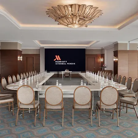 Marriott Pendik 5*