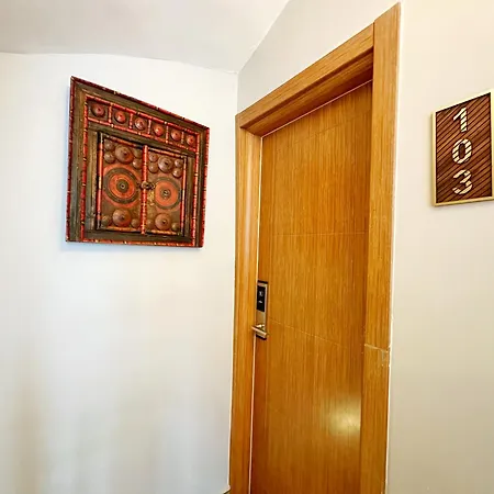 Sultan Pier Hotel