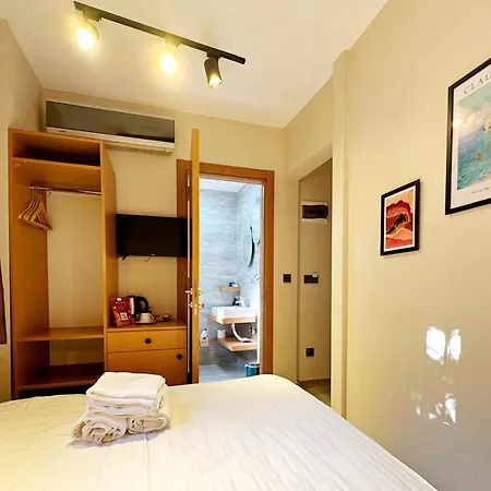 Sultan Pier Hotel