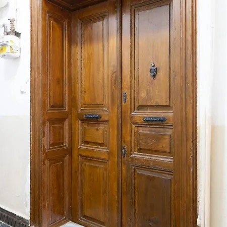 Galata Loft In Heritage Sea View Building Apartment Istanbul