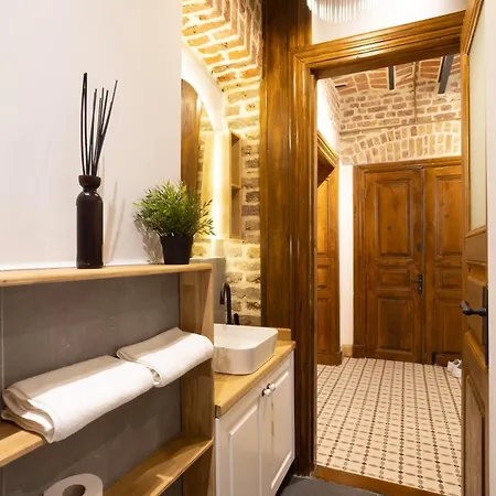 Galata Loft In Heritage Sea View Building Istanbul