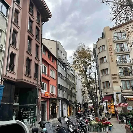 Luxury Next To Citys Nisantasi Mall Apartment Istanbul