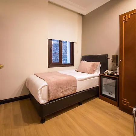 Vardar Palace - Special Category Hotel Estambul
