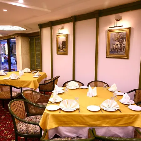 Hotel Royal