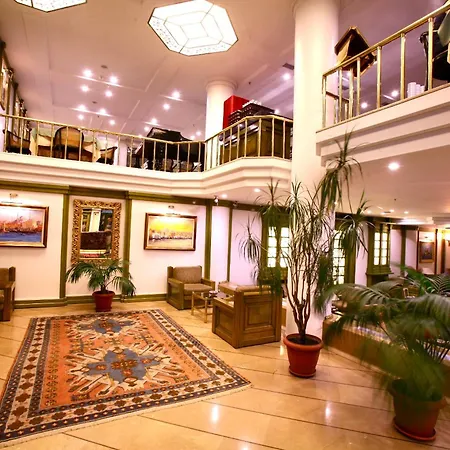 Hotel Royal 4*