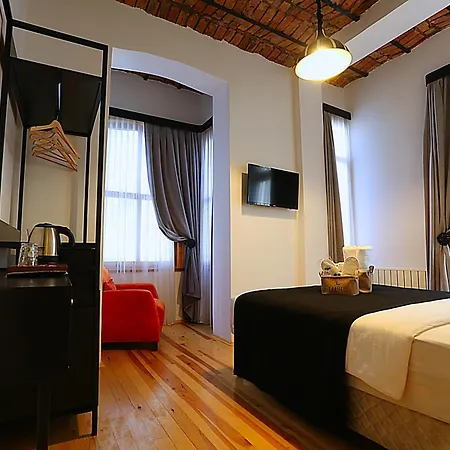 Kamilbey Taksim Hotel 3*