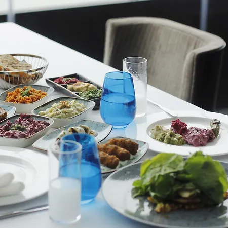 10 Karakoy Отель