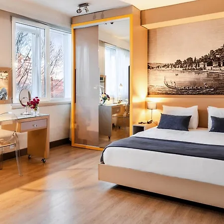 Cheya Besiktas Bosphorus Center & Hotel 3*