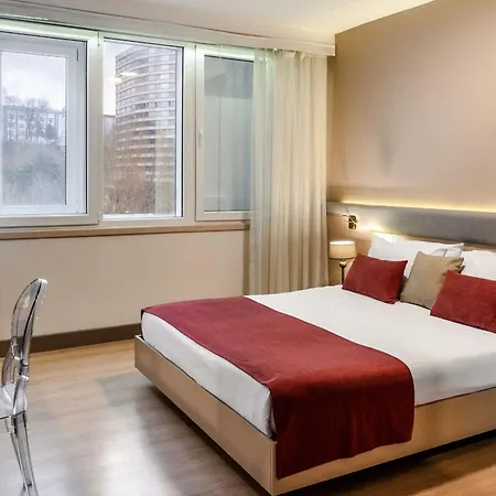 Cheya Besiktas Bosphorus Center & 3*