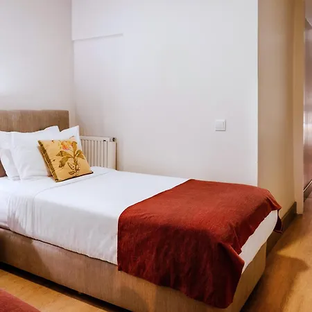 Cheya Besiktas Bosphorus Center & Hotel 3*