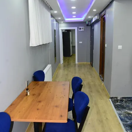 Apartment Pequena Casa