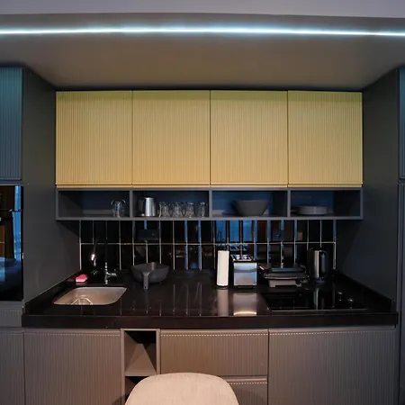 Dream House 22 * Istanbul