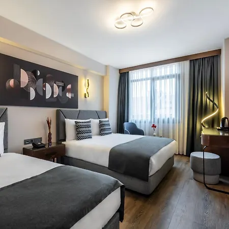 Bristol Hotel