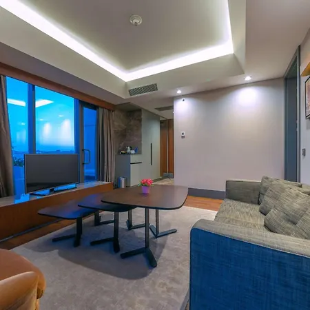 Hilton Garden Atatuerk Airport 4*