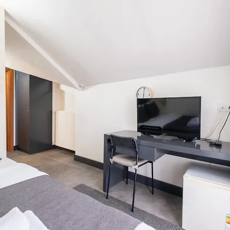 The Dream Hotel 3*