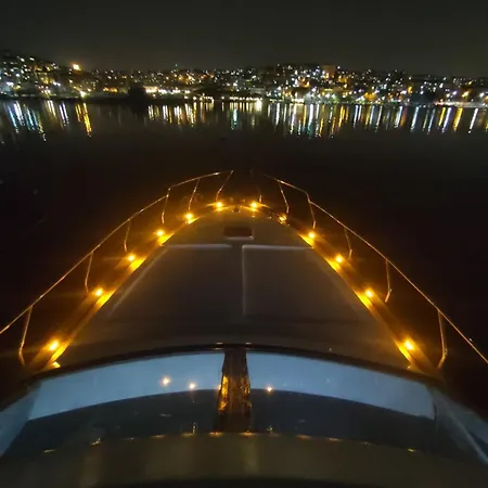 Esesyatturizm Botel