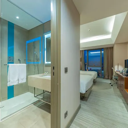 Hilton Garden Atatuerk Airport Hotel 4*