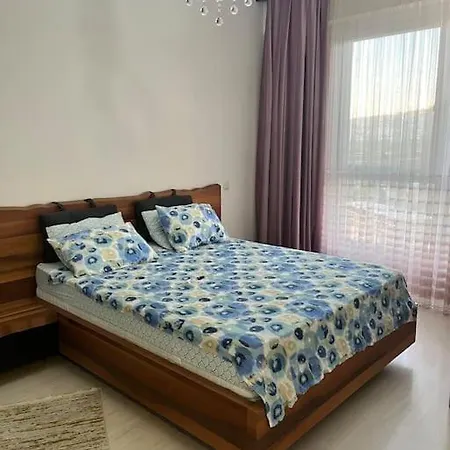 Cukurova Balkon Buyuk 1+1 Provincia di Istanbul