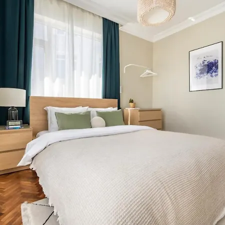 Beyond The Bosphorus Apartment *