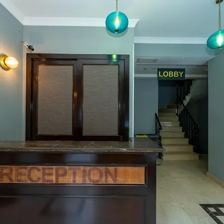 Otel Raymond Blue