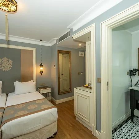Raymond Blue Otel İstanbul