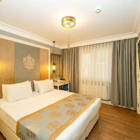 Otel Raymond Blue 3*