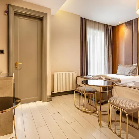 Hotel Santra 3*