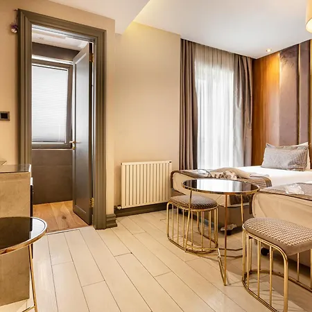 Hotel Santra 3*